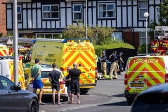 Osam osoba izbodeno u Engleskoj, među povrijeđenima i djeca Osam osoba izbodeno u Engleskoj, među povrijeđenima i djeca