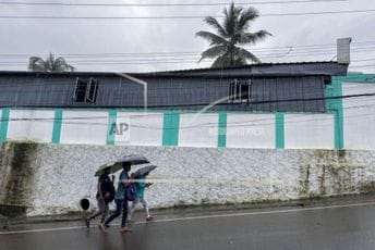 U klizištima u južnoj Indiji poginulo najmanje 49 osoba, više njih zatrpano Klizišta u Indiji