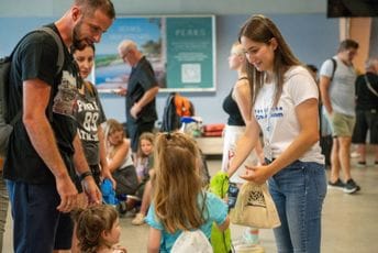 Topla dobrodošlica i na Aerodromu Tivat: Oduševljeni smo gostoprimstvom i nevjerovatnim prizorom iz aviona Topla dobrodošlica i na Aerodromu Tivat: Oduševljeni smo gostoprimstvom i nevjerovatnim prizorom iz aviona