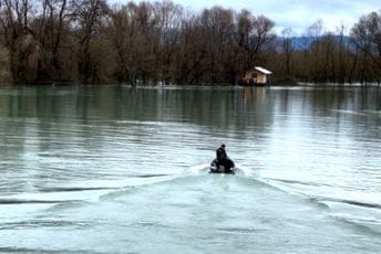 Osumnjičenom za izazivanje nesreće na Skadarskom jezeru 30 dana pritvora Osumnjičenom za izazivanje nesreće na Skadarskom jezeru 30 dana pritvora