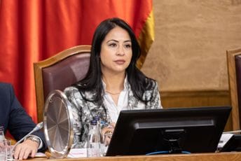 Vuković: Većina partija pokazala da su im partijski interesi ispred više od 100 hiljada građana koji nemaju stan Vuković: Većina partija pokazala da su im partijski interesi ispred više od 100 hiljada građana koji nemaju stan