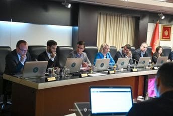 Vlada razriješila Kurtija, Burić generalni direktor ANB Sa današnje sjednice