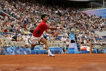 Poznati svi polufinalisti: Đoković se žalio na bolove, pa preokrenuo i prošao dalje Poznati svi polufinalisti: Đoković se žalio na bolove, pa preokrenuo i prošao dalje