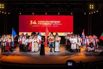 Otvoren Međunarodni festival folklora na Cetinju Otvoren Međunarodni festival folklora na Cetinju