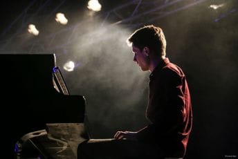 KotorArt: Jakob Manc i Hanes Štolštajmer na Pjaci od džeza KotorArt: Jakob Manc i Hanes Štolštajmer na Pjaci od džeza