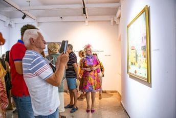 (FOTO/VIDEO) Ponorac: Vojo Stanić uvijek je žurio da “baci sidro” i svoj brod čvrsto veže u Novom (FOTO/VIDEO) Ponorac: Vojo Stanić uvijek je žurio da “baci sidro” i svoj brod čvrsto veže u Novom