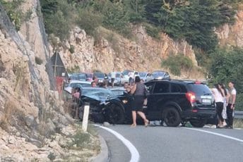 Tokom vikenda evidentirano 60 saobraćajnih nezgoda: Poginule dvije osobe Arhiva