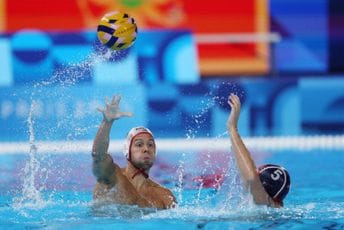 ‘Ajkule’ prvi put u istoriji bez četvrtfinala OI: Odigrali smo ispod svakog nivoa i Amerikanci zasluženo idu dalje ‘Ajkule’ prvi put u istoriji bez četvrtfinala OI: Odigrali smo ispod svakog nivoa i Amerikanci zasluženo idu dalje