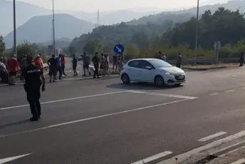 Gotova blokada Sozine: Mještani Crmnice danas protestovali oko sat Gotova blokada Sozine: Mještani Crmnice danas protestovali oko sat