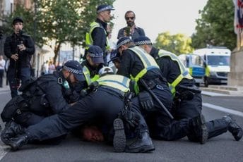 Hitna sjednica vladinog tima u Londonu Hitna sjednica vladinog tima u Londonu