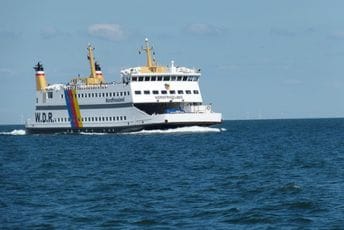 Trajektnom linijom Ankona-Bar-Drač u julu prevezeno 650 putnika Trajektnom linijom Ankona-Bar-Drač u julu prevezeno 650 putnika