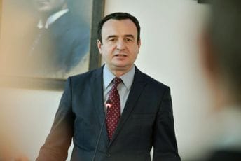 Kurti: Neprihvatljiva nepravda, nastavićemo da podržavamo bivše čelnike OVK