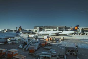 Najveći njemački aerodrom sinoć bio bez struje, razlog je bizaran Najveći njemački aerodrom sinoć bio bez struje, razlog je bizaran