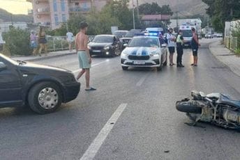 Sutomore: U sudaru motocikla i automobila povrijeđena jedna osoba Sutomore: U sudaru motocikla i automobila povrijeđena jedna osoba