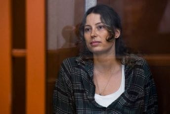 Ruskinja uhapšena zbog izdaje priznala krivicu Ruskinja uhapšena zbog izdaje priznala krivicu