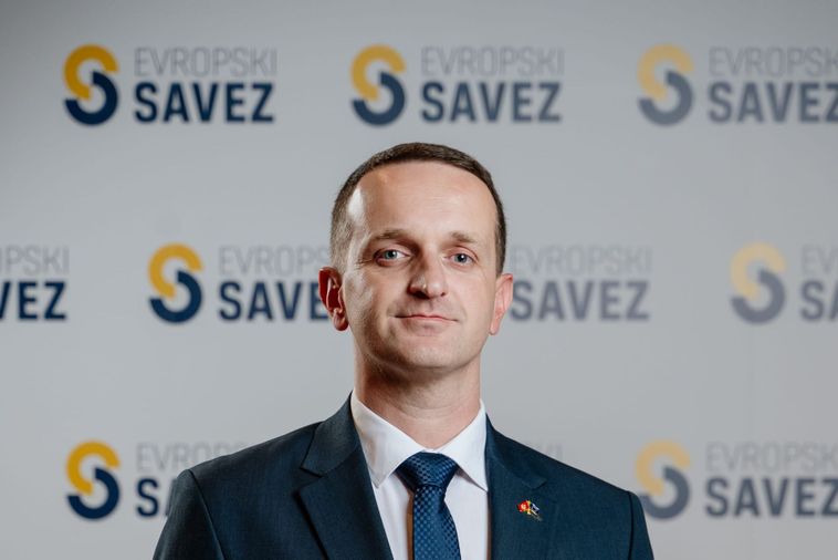 Đuričković pozvao na protest 13. jula: Pobuna protiv povampirenog fašizma