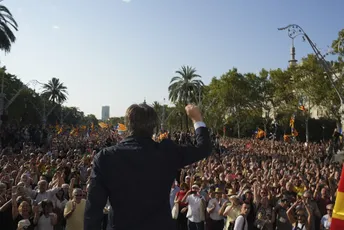 Haos u Kataloniji: Puđdemon nestao, policija ga traži po čitavoj Barseloni, uhapšena jedna osoba Haos u Kataloniji: Puđdemon nestao, policija ga traži po čitavoj Barseloni, uhapšena jedna osoba