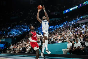 Francuzi u borbi za zlato čekaju Ameriku ili Srbiju: Svjetski prvak odlično krenuo, ali na kraju nije mogao do pobjede Francuzi u borbi za zlato čekaju Ameriku ili Srbiju: Svjetski prvak odlično krenuo, ali na kraju nije mogao do pobjede