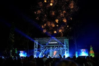 (FOTO/VIDEO) Pogledajte kako je bilo sinoć na otvaranju Lake festa: Nastupili Bebek, Prljavo kazalište i Murat Uncuoglu (FOTO/VIDEO) Pogledajte kako je bilo sinoć na otvaranju Lake festa: Nastupili Bebek, Prljavo kazalište i Murat Uncuoglu
