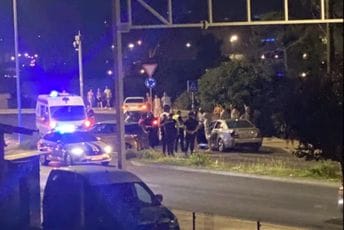 Sudarila se tri vozila u Šušanju: Ima povrijeđenih Sudarila se tri vozila u Šušanju: Ima povrijeđenih