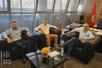 Brđanin, Božović i Šoć razgovarali o inovativnim tehnologijama u radu Uprave policije Brđanin, Božović i Šoć razgovarali o inovativnim tehnologijama u radu Uprave policije