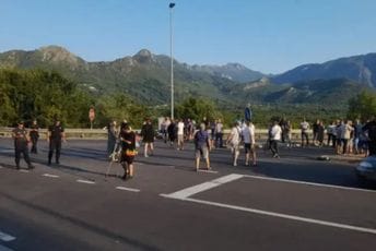 Crmničani u nedjelju ponovo protestuju: Pozivaju Vladu da se hitno uključi Crmničani u nedjelju ponovo protestuju: Pozivaju Vladu da se hitno uključi