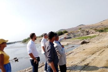 Završena privremena brana na Morači, više vode za primorje Završena privremena brana na Morači, više vode za primorje