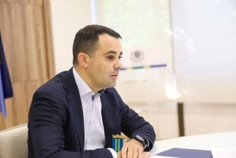 Raičević: Potrešeni smo gubitkom mladih ljudskih života i dijelimo tugu sa porodicama stradalih Raičević: Potrešeni smo gubitkom mladih ljudskih života i dijelimo tugu sa porodicama stradalih