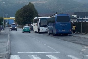 Štrajkački odbor "Simon vojaž" traži prijem kod Spajića i Novovića Štrajkački odbor "Simon vojaž" traži prijem kod Spajića i Novovića