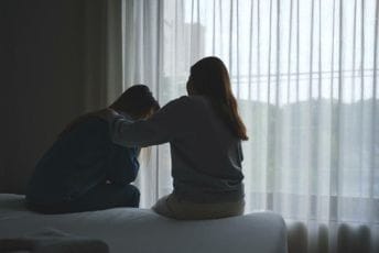 Fondacija Mentorium: Podaci UNDP-a pokazuju da 62% žena u Crnoj Gori ne prijavljuje nasilje zbog straha od osvete