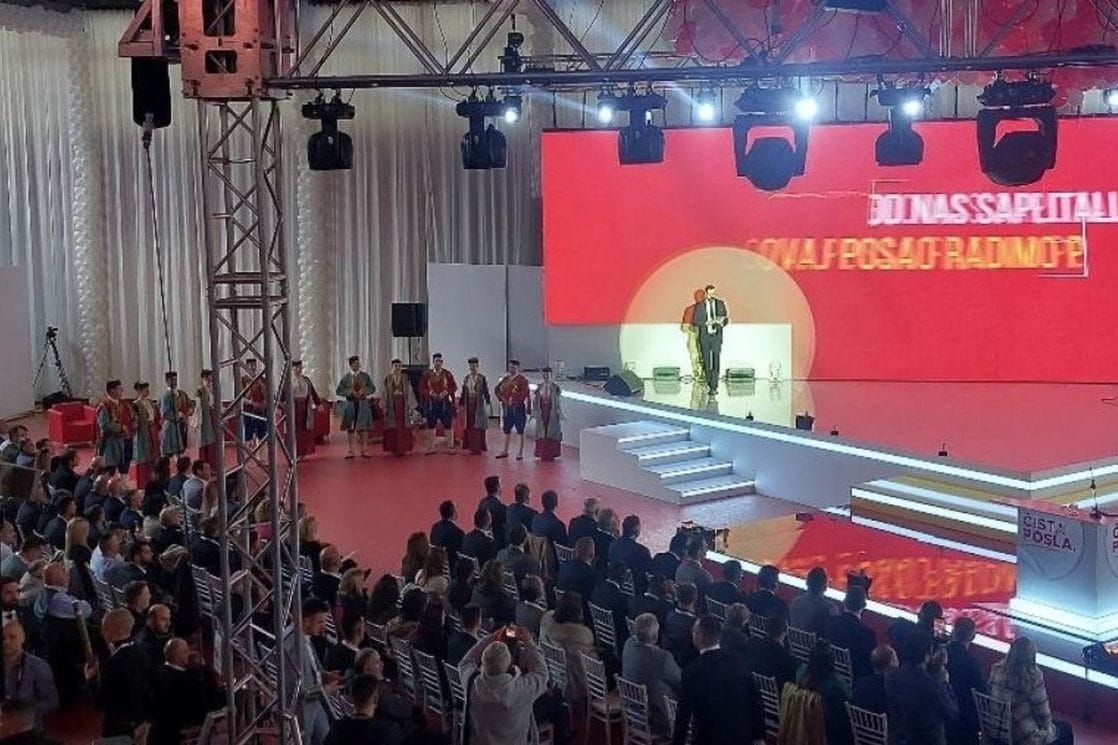 Demokrate: Filip Adžić je posljednji koji ima pravo da izgovori riječ bezbjednost