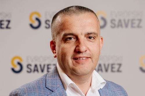 Striković o dodjeli Trinaestojulske nagrade Bećiru Vukoviću: Skandal