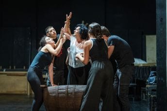 Istorijski muzičko-scenski spektakl u čast jubileja: Opera „Jedino lice sreće“ uskoro u Zetskom domu Istorijski muzičko-scenski spektakl u čast jubileja: Opera „Jedino lice sreće“ uskoro u Zetskom domu