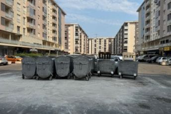 Zeković: Uprava za inspekcijske poslove konačno da reaguje i uspostavi komunalni red u City kvartu Zeković: Uprava za inspekcijske poslove konačno da reaguje i uspostavi komunalni red u City kvartu