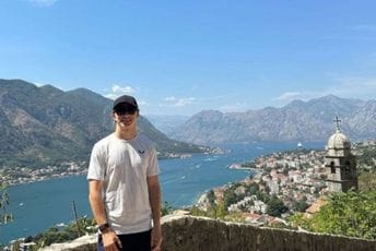 Vozačima F1 je Crna Gora ovog ljeta baš primamljiva: I Pjastri boravi na našem primorju Vozačima F1 je Crna Gora ovog ljeta baš primamljiva: I Pjastri boravi na našem primorju