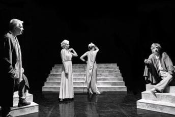 "Ućutkivanje Sokrata" premijerno sjutra u Tivtu; Bradić: Velike priče značajem daleko premašuju trenutak u kojem su nastale "Ućutkivanje Sokrata" premijerno sjutra u Tivtu; Bradić: Velike priče značajem daleko premašuju trenutak u kojem su nastale