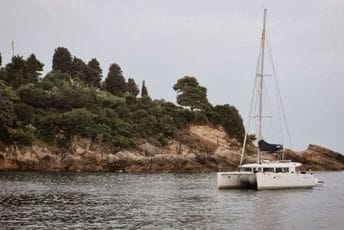 Na dvije plaže u Tivtu i Kotoru loš kvalitet vode za kupanje Na dvije plaže u Tivtu i Kotoru loš kvalitet vode za kupanje