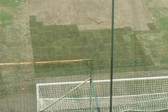 Podgorica: Počela zamjena kritičnih tačaka travnjaka na stadionu pod Goricom Podgorica: Počela zamjena kritičnih tačaka travnjaka na stadionu pod Goricom