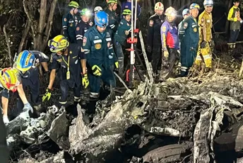 Tajland: Srušio se avion sa devet putnika, sumnja se da nema preživjelih Tajland: Srušio se avion sa devet putnika, sumnja se da nema preživjelih