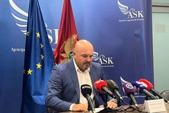 Tomović: Drakić najstariji službenik sa antikorupcijskim stažom