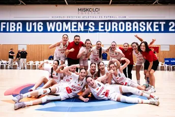 Kadetkinje savladale Švedsku, protiv Hrvatske za 13. mjesto i opstanak u A diviziji Kadetkinje savladale Švedsku, protiv Hrvatske za 13. mjesto i opstanak u A diviziji