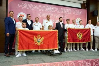 Milatović: Zastava Crne Gore neka vam bude ponos i inspiracija Milatović: Zastava Crne Gore neka vam bude ponos i inspiracija