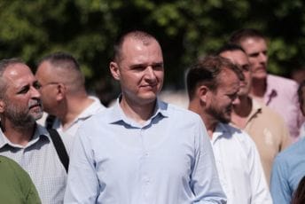 Krnić: Podgorica će se razvijati tek kad se oslobodi samovolje partija Krnić: Podgorica će se razvijati tek kad se oslobodi samovolje partija