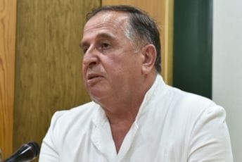Magdelinić potvrdio smrt novorođenčeta, negira navode o kamerama: Nikada nijesu snimane porodilje i bebe, spremni smo za kontrolu AZLP Magdelinić potvrdio smrt novorođenčeta, negira navode o kamerama: Nikada nijesu snimane porodilje i bebe, spremni smo za kontrolu AZLP