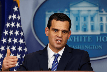 Zamjenik direktora CIA-e: Teroristi u Beču htjeli da ubiju desetine hiljada ljudi Zamjenik direktora CIA-e: Teroristi u Beču htjeli da ubiju desetine hiljada ljudi