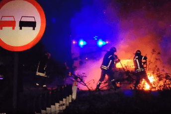 Brajići: Automobil se zapalio pa eksplodirao, putnici uspjeli da izađu iz vozila Brajići: Automobil se zapalio pa eksplodirao, putnici uspjeli da izađu iz vozila