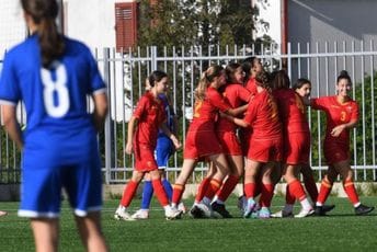 Pionirke na pripremama u Beranama Pionirke na pripremama u Beranama