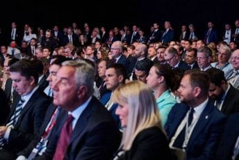 Đukanović na GLOBSEC forum u Pragu: Prilika da naglasimo značaj bezbjednosti i za evropsku perspektivu regiona Đukanović na GLOBSEC forum u Pragu: Prilika da naglasimo značaj bezbjednosti i za evropsku perspektivu regiona