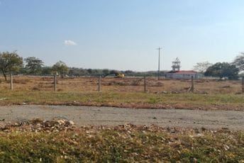 Da li je ovo najmanji aerodrom na svijetu: Let čekate ispod drveta manga Da li je ovo najmanji aerodrom na svijetu: Let čekate ispod drveta manga