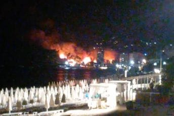 Požar u Sutomoru stavljen pod kontrolu Požar u Sutomoru stavljen pod kontrolu